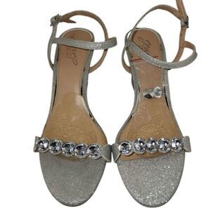 Jewel Badgley Mischka Glittering Silver Sandals